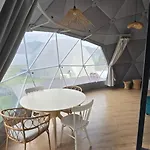 Aqua Glamp