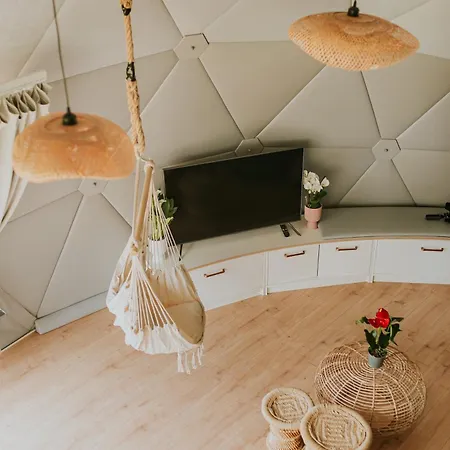 Aqua Glamp Luxury tent