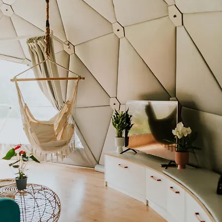 Aqua Glamp *