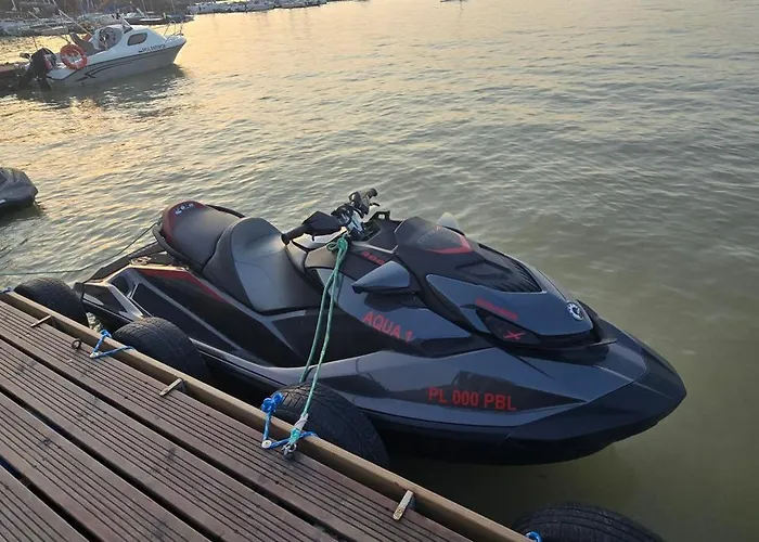 Aqua Glamp Glamping *