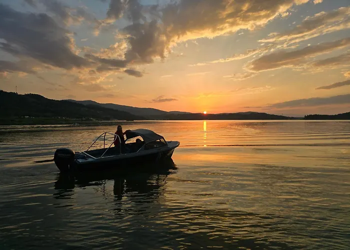 Aqua Glamp Glamping Jaszczurowa